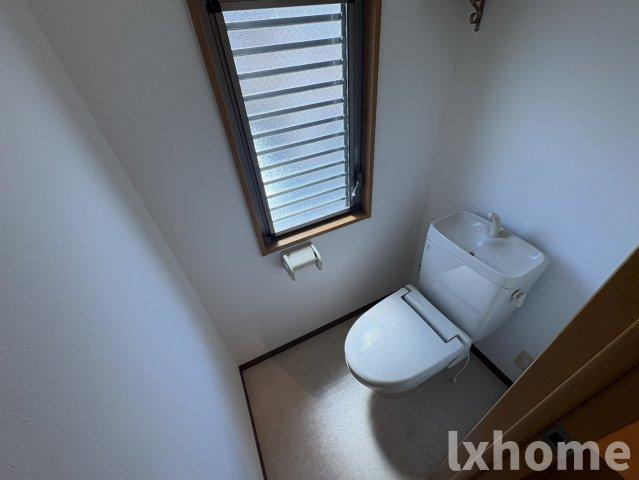 アーバンハイツのトイレ|落ち着いたトイレです