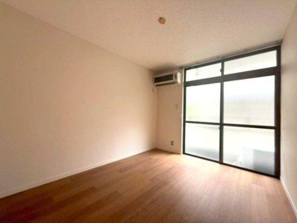 葛岡第二マンションの洋室|★フローリングの室内です★