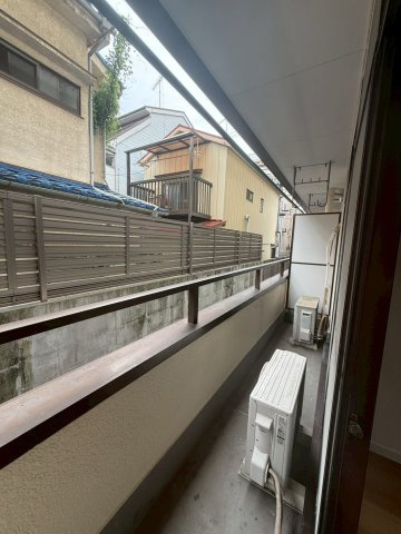 葛岡第二マンションのバルコニー