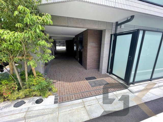 【エントランス】 | ルネサンスコート高田馬場Calme