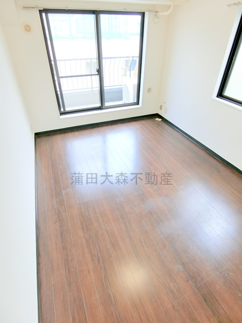 ライオンズマンション大森本町第2の居間・リビング