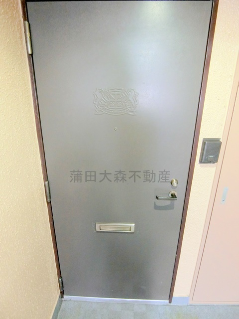 ライオンズマンション大森本町第2の玄関
