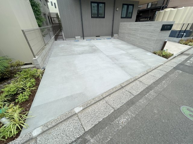  Ｌａ　Ｓｅｉｎｅの駐車場