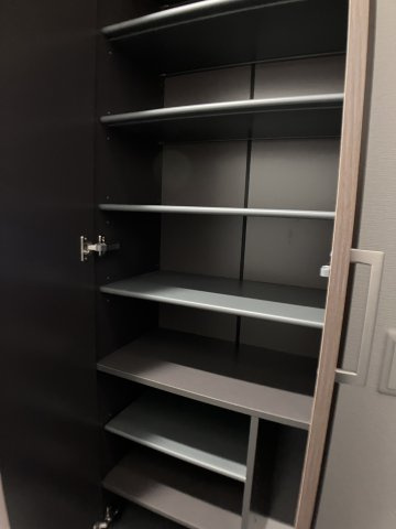 D-ROOM 中島の収納