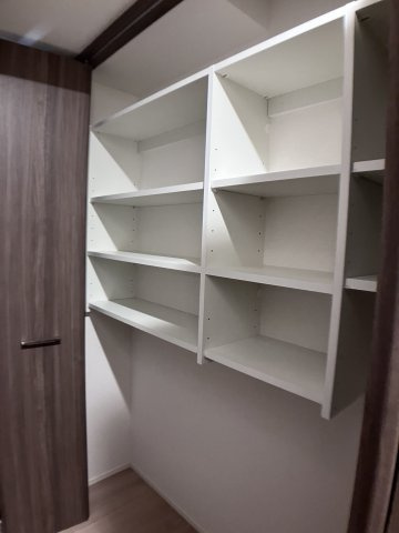 D-ROOM 中島の収納