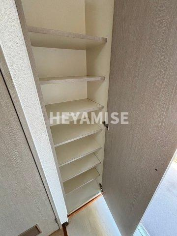 レトワール梁川の玄関|※別号室の参考画像です※現況を優先します