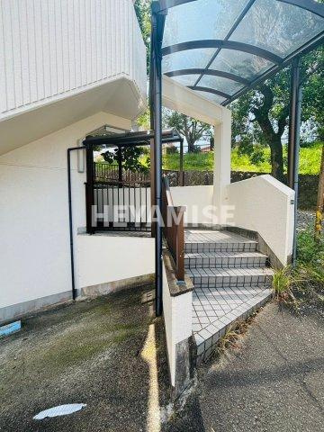レトワール梁川のエントランス