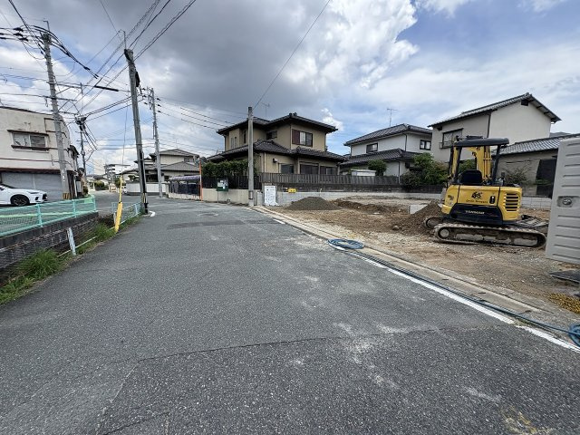 【その他】 | 福岡市南区老司3丁目　B号棟（全2棟）【仲介手数料無料・0円】 | 現地写真。前面道路です。