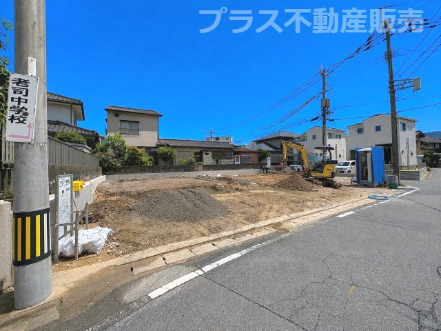 【外観】 | 福岡市南区老司3丁目　B号棟（全2棟）【仲介手数料無料・0円】 | 現地写真。プラス不動産販売なら、現場の全ての棟をまとめてご見学頂けます。