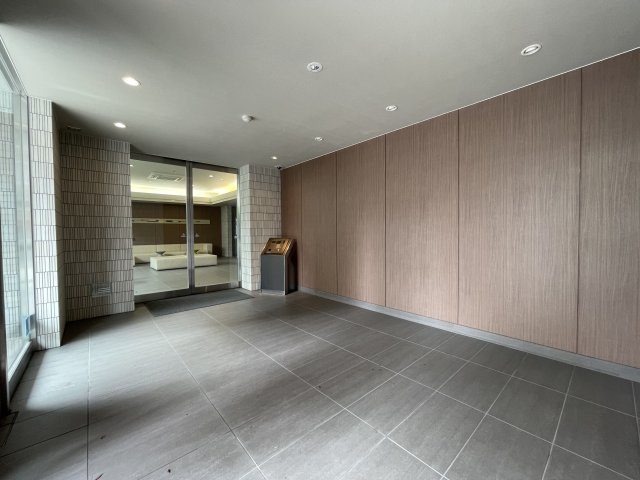 パークアクシス浅草・田原町のエントランス