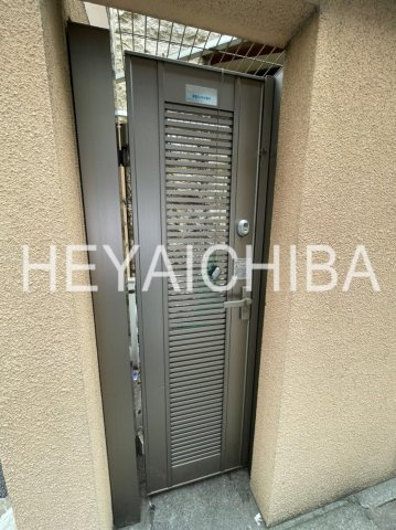 レイ・ローズビルのその他共用部分|非常口