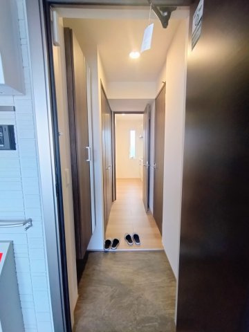 D-ROOM 中島の玄関