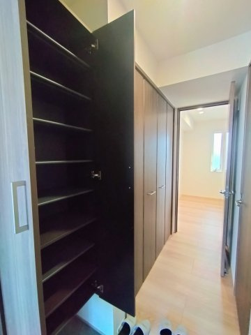 D-ROOM 中島の収納