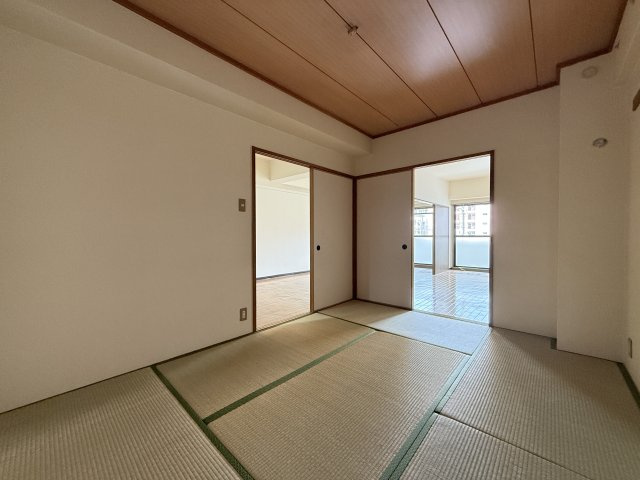 メゾンルミエールの和室