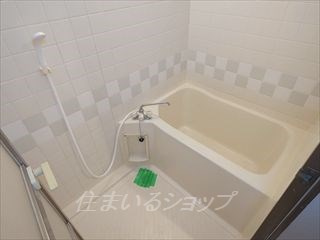 ソレイユ高陽Ⅱの浴室