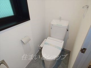 ソレイユ高陽Ⅱのトイレ|シャワートイレ新品
