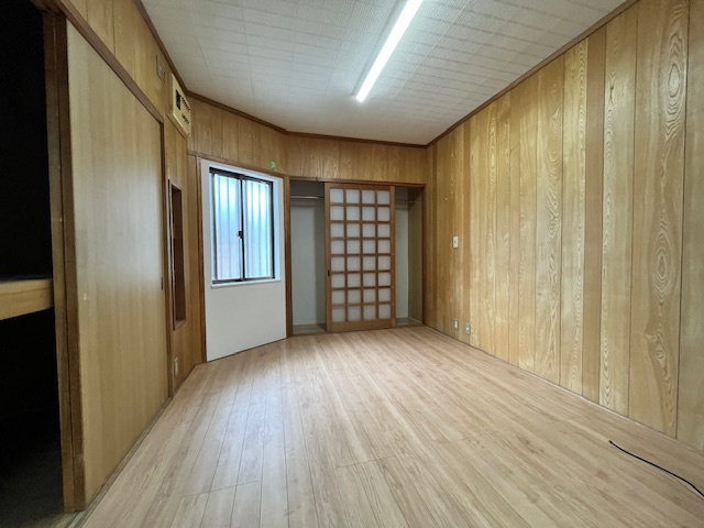 北区鷹峯黒門町貸家の居間・リビング