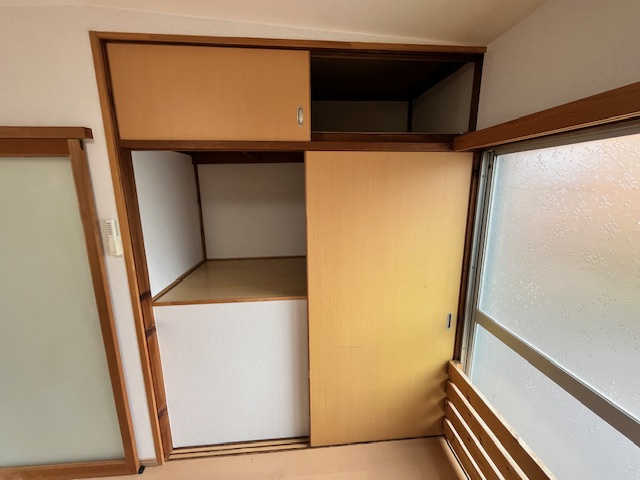 北区鷹峯黒門町貸家の収納
