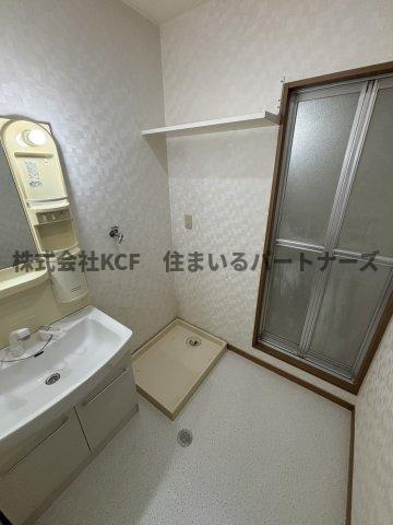 シャルムⅠの洗面所|コンパクトで使いやすい洗面所