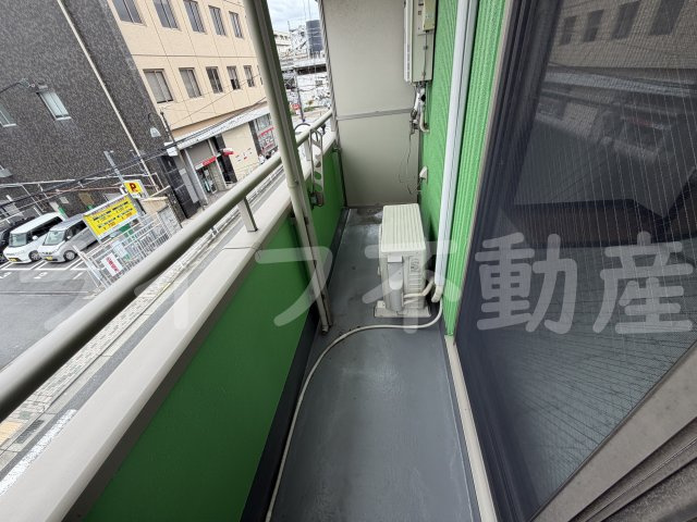 アテネIのバルコニー