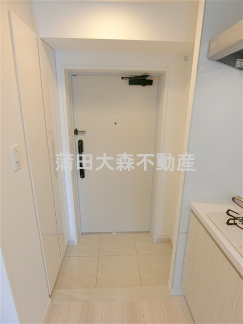 REALIZEレアライズ蒲田Ⅲの玄関
