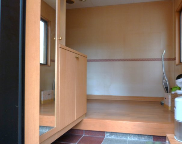 【玄関】