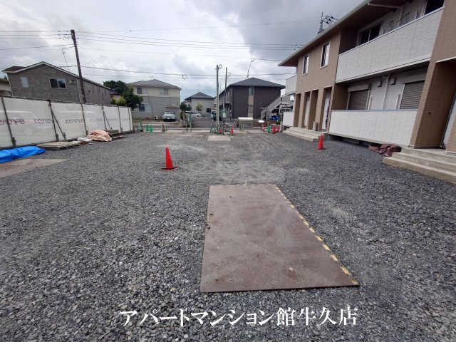 Rave wel田宮の駐車場
