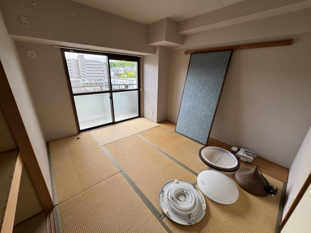 プランドール桃山の和室