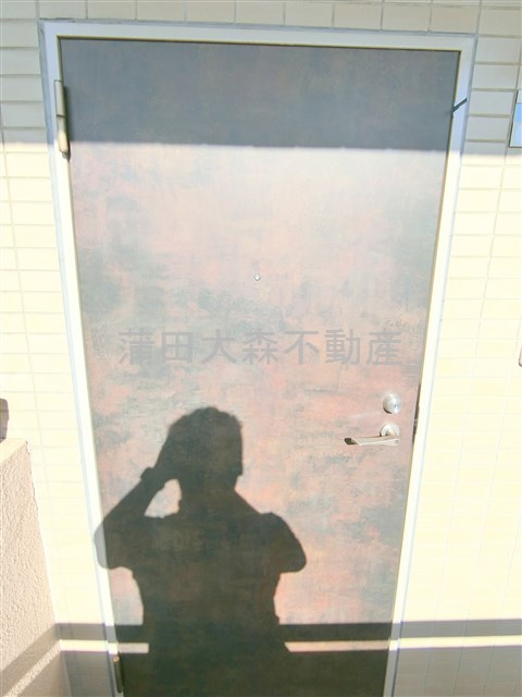 ミリアレジデンス西蒲田の玄関