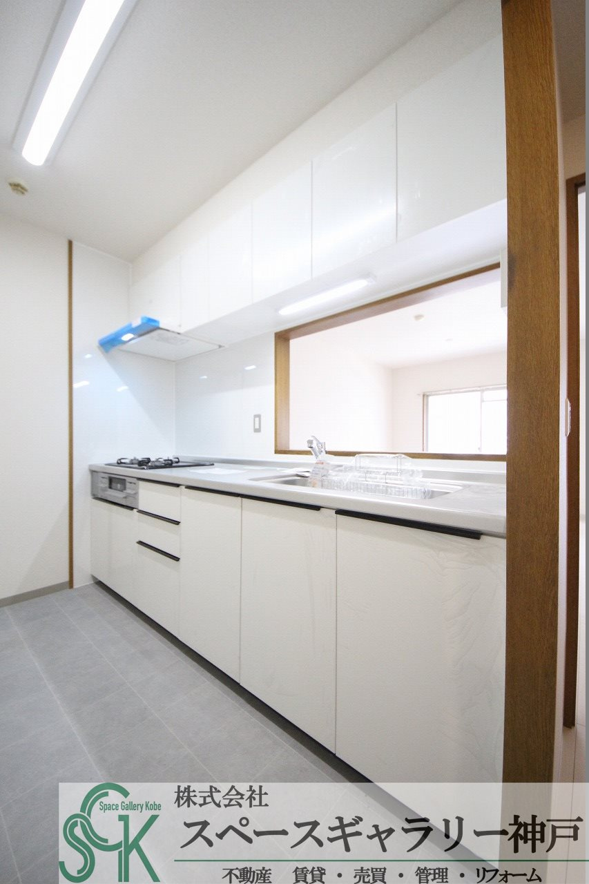 ウエストコート8番街・2番館のキッチン|※お部屋により仕様が異なる可能性があります。