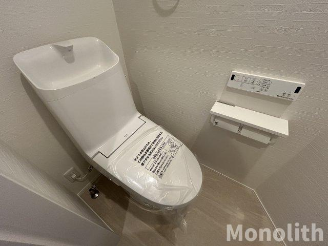 堺市中区深阪6丁戸建のトイレ