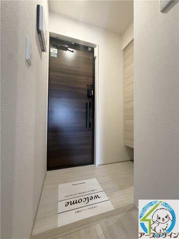 レジデンス尾上町の玄関