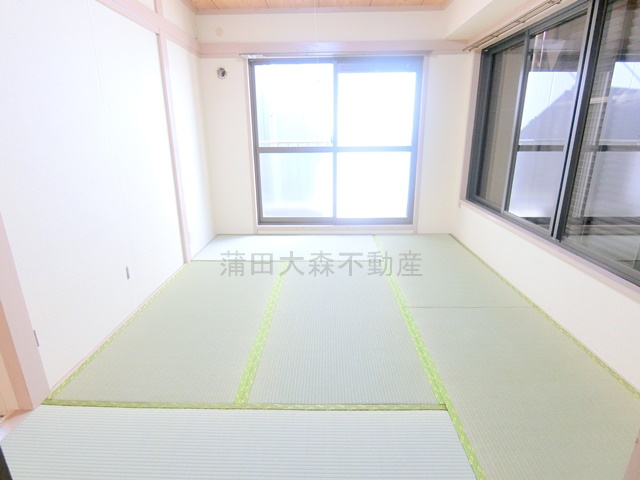 平山ビルの内装|和室6帖