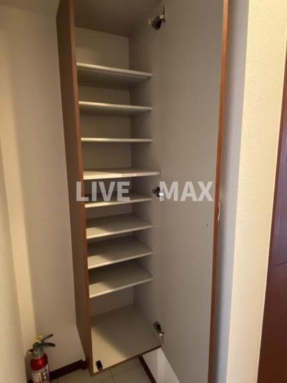 【玄関】グリシーヌ 