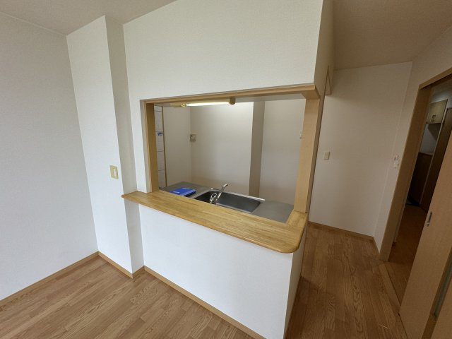ＧｒａｎｄｉｒＢの内装|カウンターキッチン