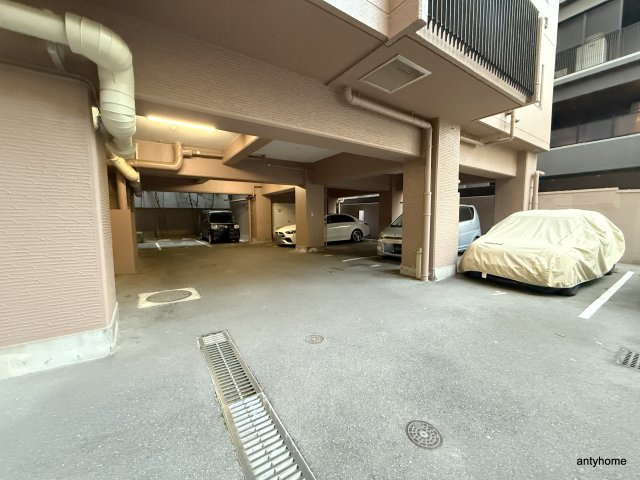 江戸堀アーバンライフ　仲介手数料無料の駐車場