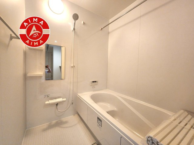 糟屋郡志免町桜丘5丁目第3-1棟（1号棟）の浴室|1日の疲れを癒してくれる広々バスルーム。雨の日のお洗濯にも大活躍な浴室乾燥機付です！