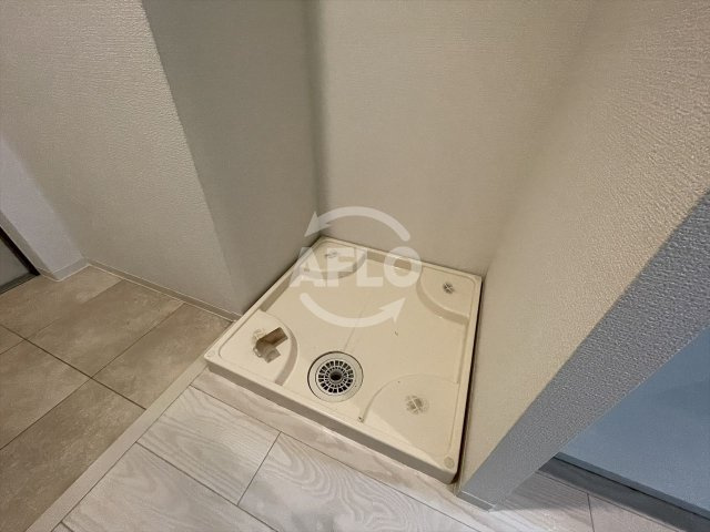 ミュプレ北浜EASTの洗面所|ミュプレ北浜EAST　室内洗濯機置場