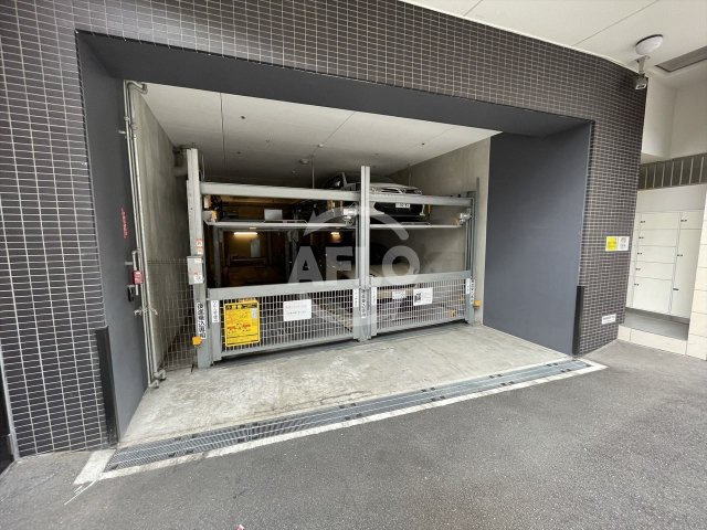ミュプレ北浜EASTの駐車場|ミュプレ北浜EAST　駐車場