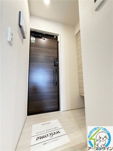 レジデンス尾上町の玄関