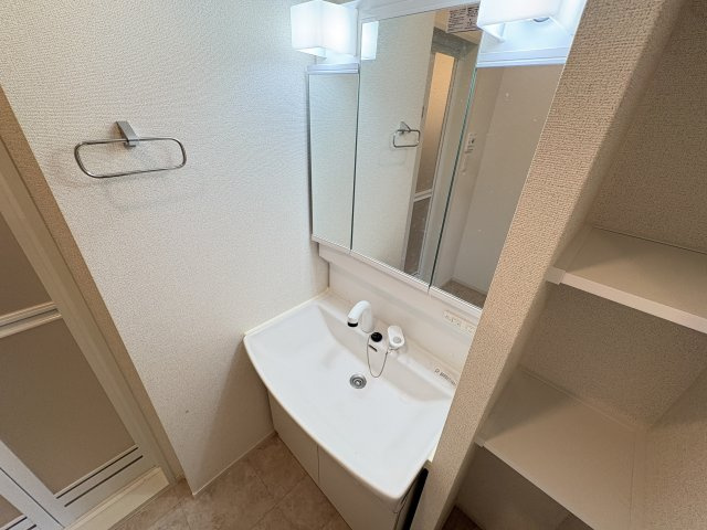 ディアコート加守の洗面所