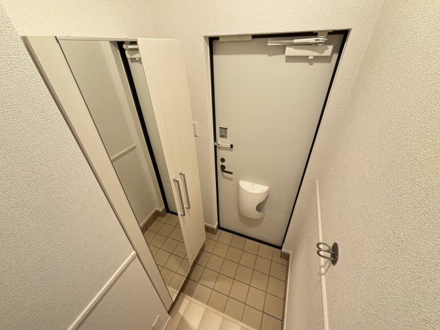 ディアコート加守の玄関
