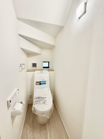 グランフェリディア泉佐野市鶴原　新築戸建のトイレ