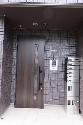 ルガロ西麻布のエントランス|清潔なエントランスです
