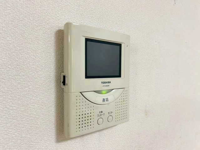三木市志染町広野8丁目　中古戸建の防犯設備
