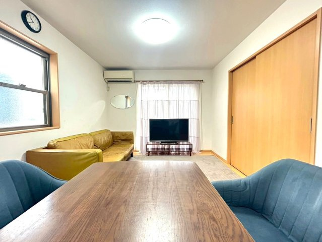 三木市志染町広野8丁目　中古戸建の居間・リビング