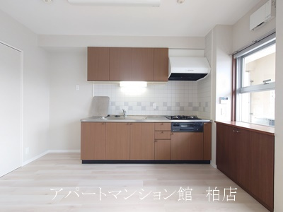 リアライズ柏Ⅱのキッチン