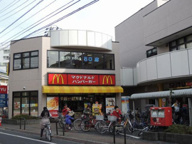 西友北綾瀬店まで660m