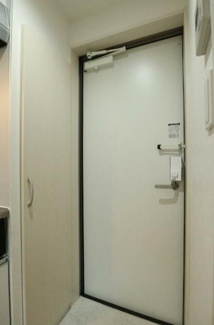 【玄関】 | LEGRAND