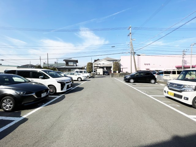 セジュール佐古の駐車場